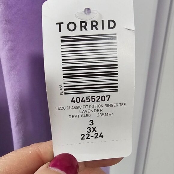 Torrid Lizzo purple mauve t-shirt 3x - Picture 3 of 5